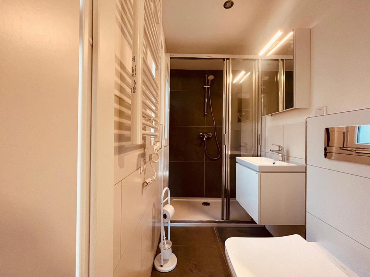 Regenbogen Suhrendorf Hotell Ummanz Exteriör bild